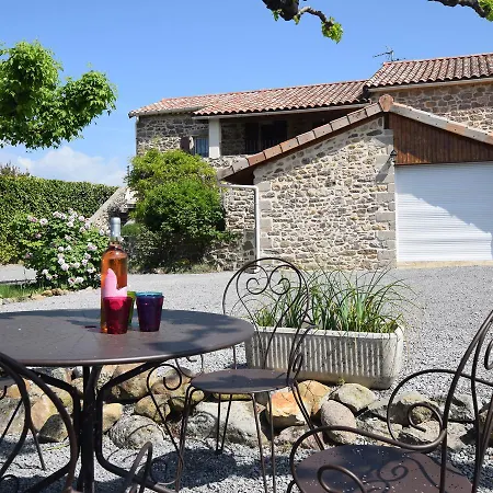 Maison De Vacances Saint Etienne De Fontbellon 1