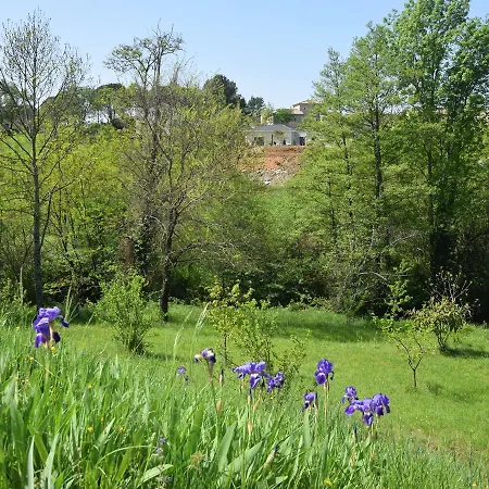 Maison De Vacances Saint Etienne De Fontbellon 1 Σπίτι διακοπών *